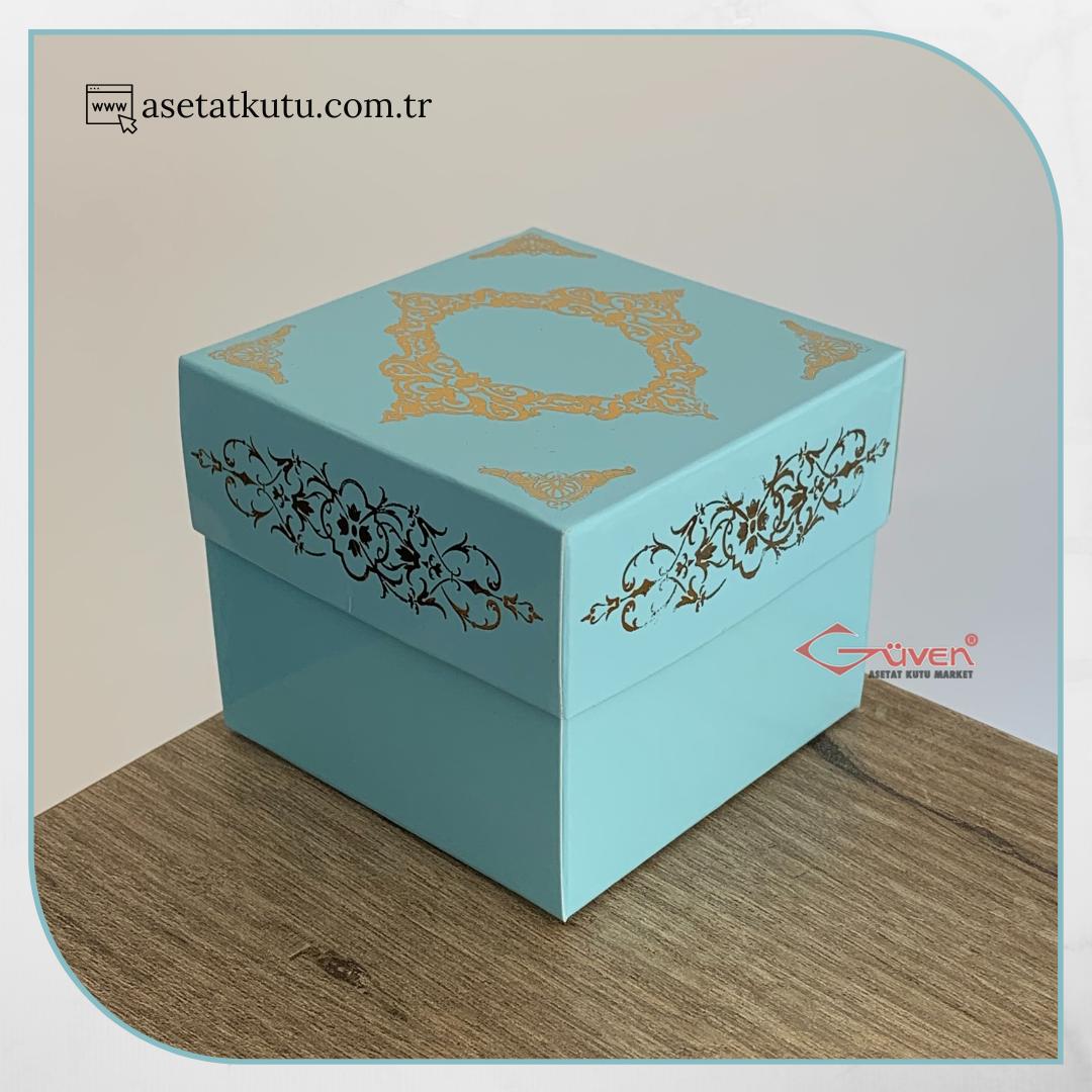 8x8x6.5 Mavi Üzeri Gold Saray Desenli Komple Karton Kutu